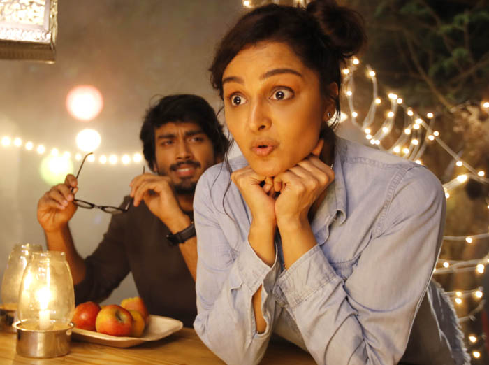 Maniratnam does it for Santosh Sivan