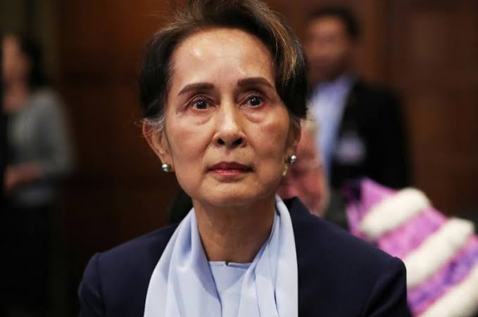 Myanmar court convicts Suu Kyi on more corruption charges