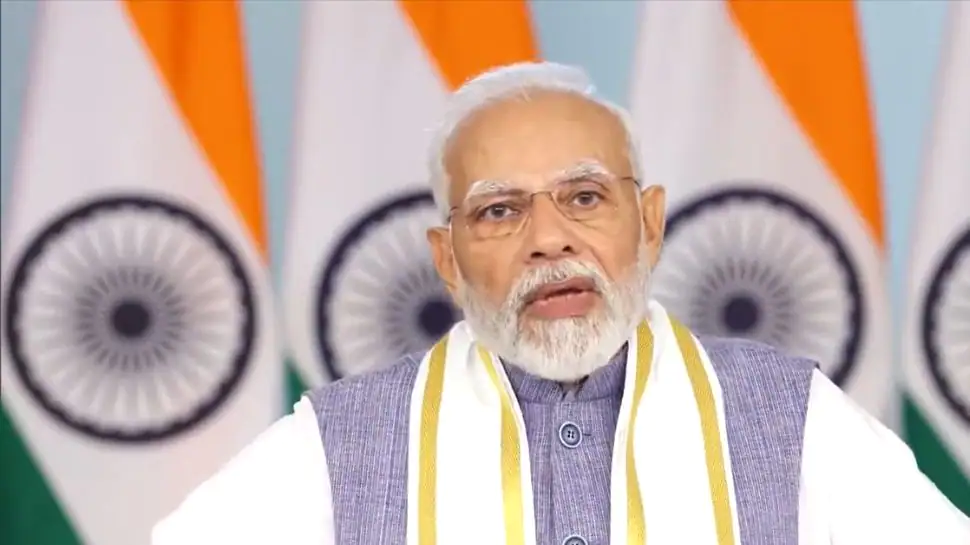 India using technology as weapon against poverty: Modi