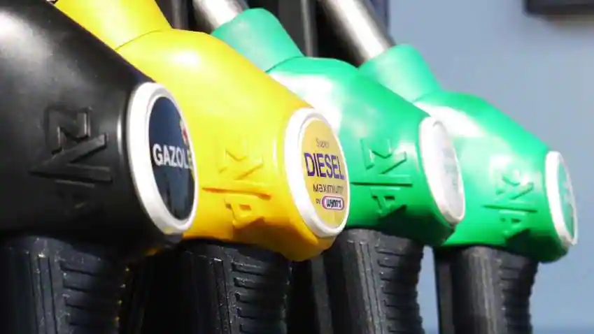 Windfall profit tax on crude halved, levy on diesel export slashed