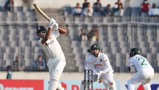 2nd Test: India beat Bangladesh by 3 wickets, win series 2-0