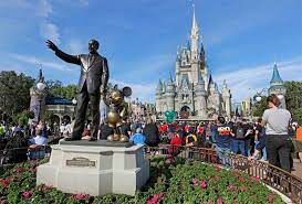 Disney to lay off 7K employees to cut costs: CEO