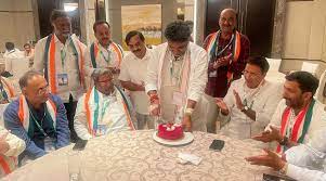 I have no differences with Siddaramaiah: DK Shivakumar