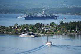 Massive US aircraft carrier sails into Oslo for NATO exercises