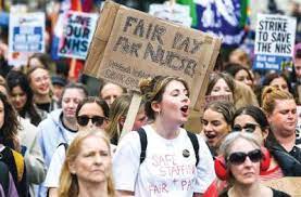 UK hit by fresh round of strikes by health workers