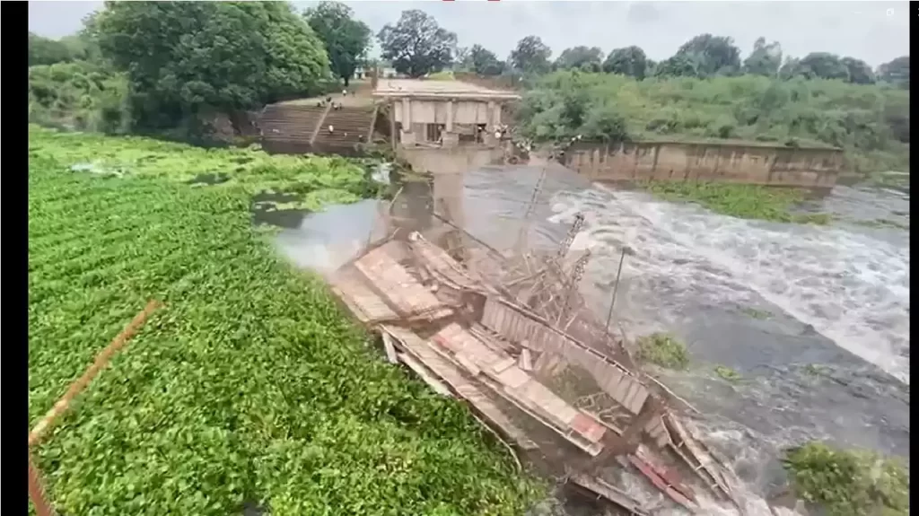 Under-construction bridge collapses in Chhattisgarh