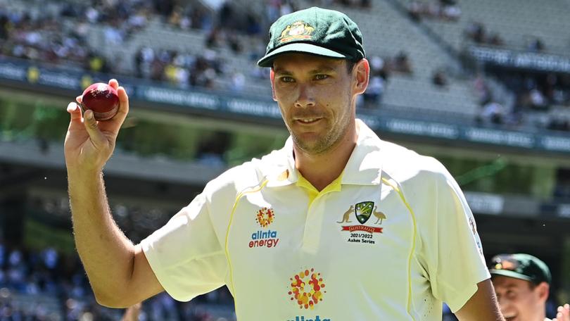 Brett Lee throws support behind Boland to play Ashes opener
