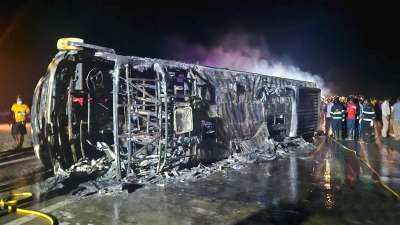 Maharashtra: 26 charred to death as bus catches fire