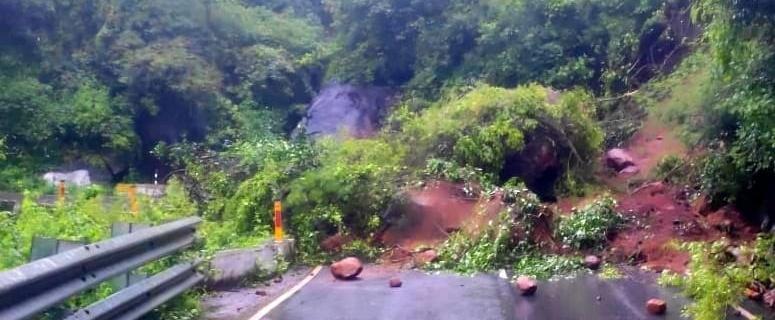 Heavy rain triggers landslides in TN