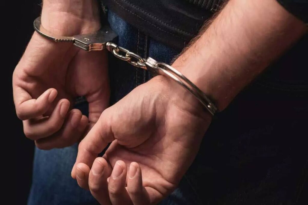 Driver assaulted in Adambakkam; CCTV shows police inaction