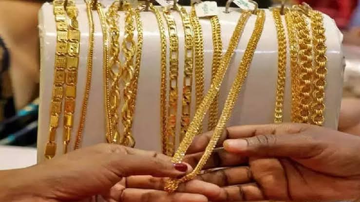 Gold price: Rs 560 increase per sovereign in a day