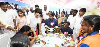 Government will support sanitation workers: CM