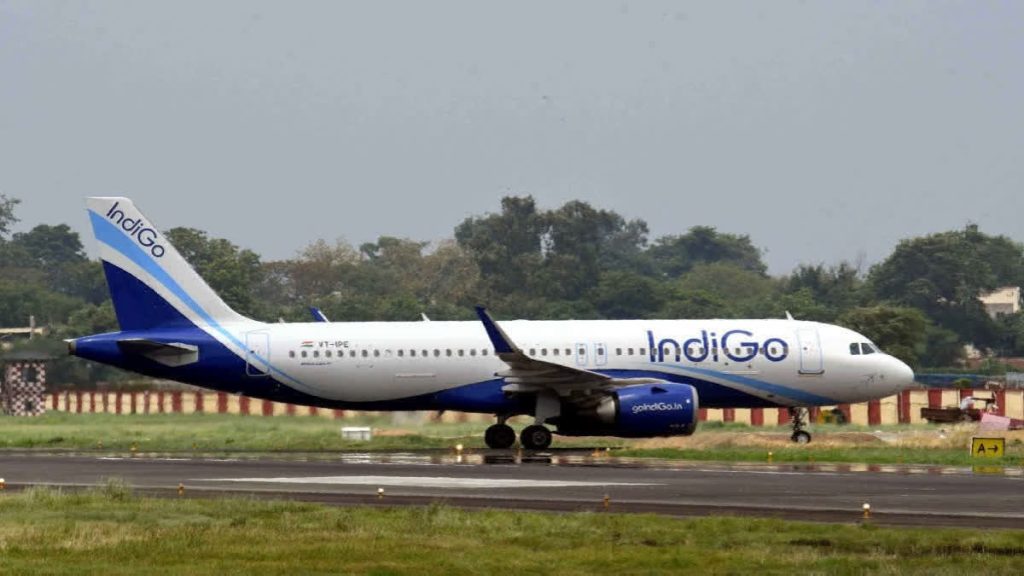 IndiGo to levy fuel charge from today