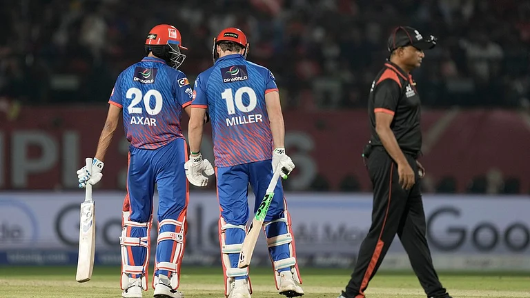 Miller, Axar keep DC alive in IPL