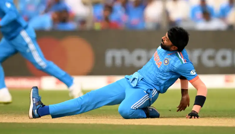 Hardik Pandya sustains fresh injury