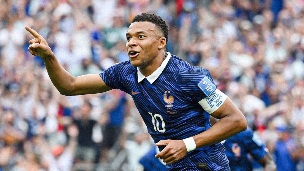 Mbappe inspires France to 3-0 win against Iraq