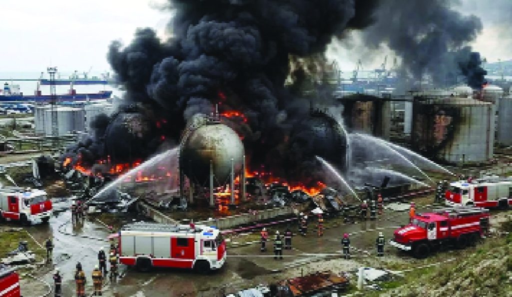 Ukrainian strikes hit oil sites in Russia