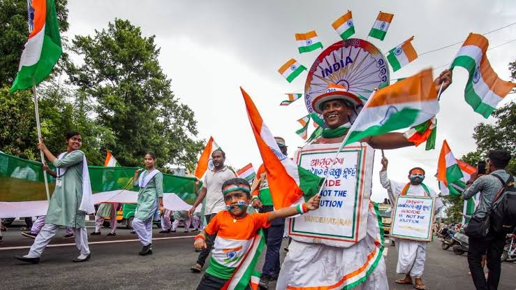 Vande Mataram to precede National Anthem at official events