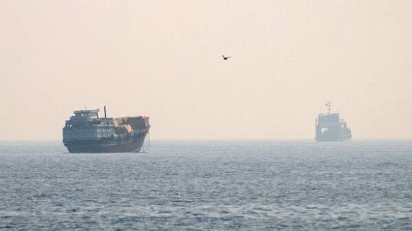 US hits Iran missile systems, boats as Tehran expands attacks on Gulf states