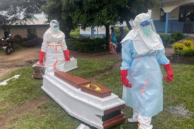 Congo’s Ebola outbreak killed nearly 1,000 people