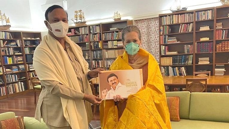 Stalin invites Sonia for autiobiography release