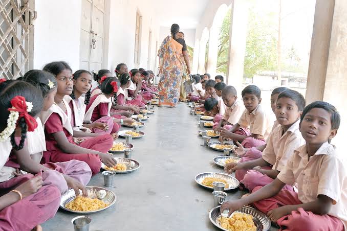 UNICEF lauds TN’s noon-meal programme
