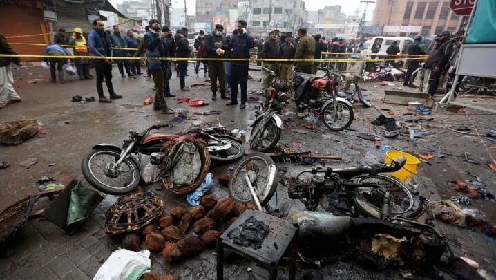 Karachi blast kills woman, injures 12 others