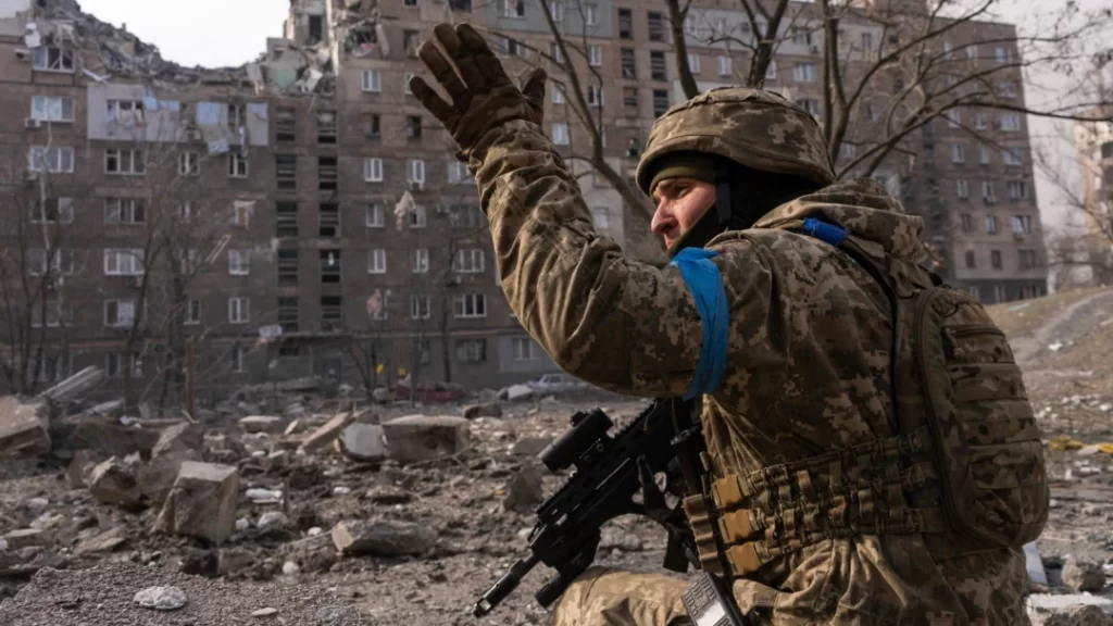 Ukraine, Russia hold largest prisoner exchange since war began