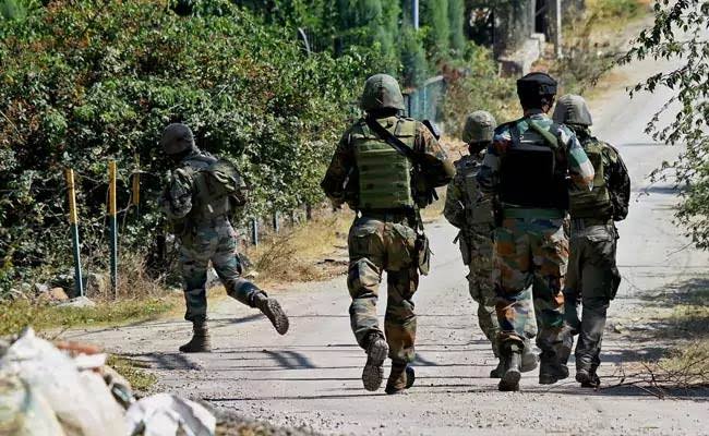 Hizb commander killed in encounter