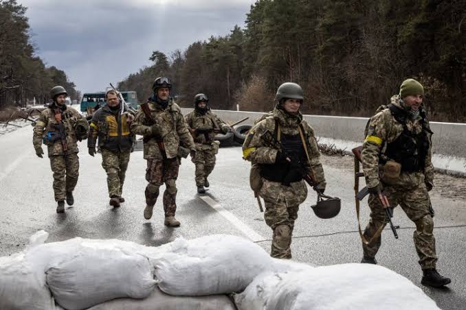 Ukraine pleads for more weapons