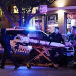 US: 6 dead, 30 wounded in shooting at Chicago