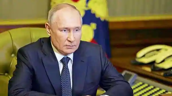 Putin imposes martial law in former Ukrainian regions