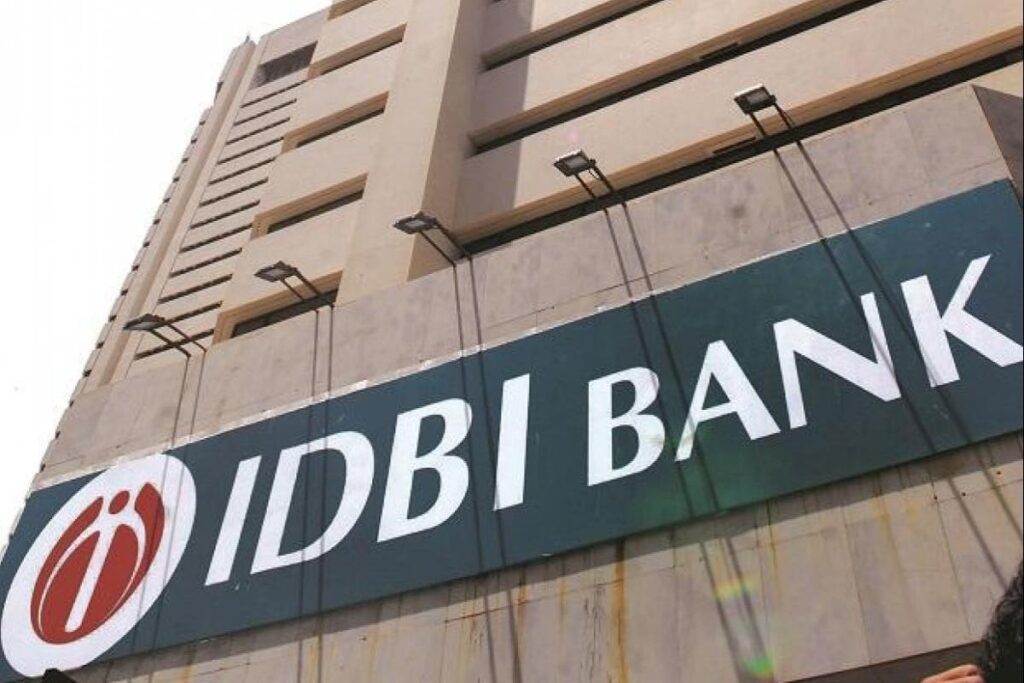 Govt, LIC to divest 60.72 per cent stake in IDBI Bank