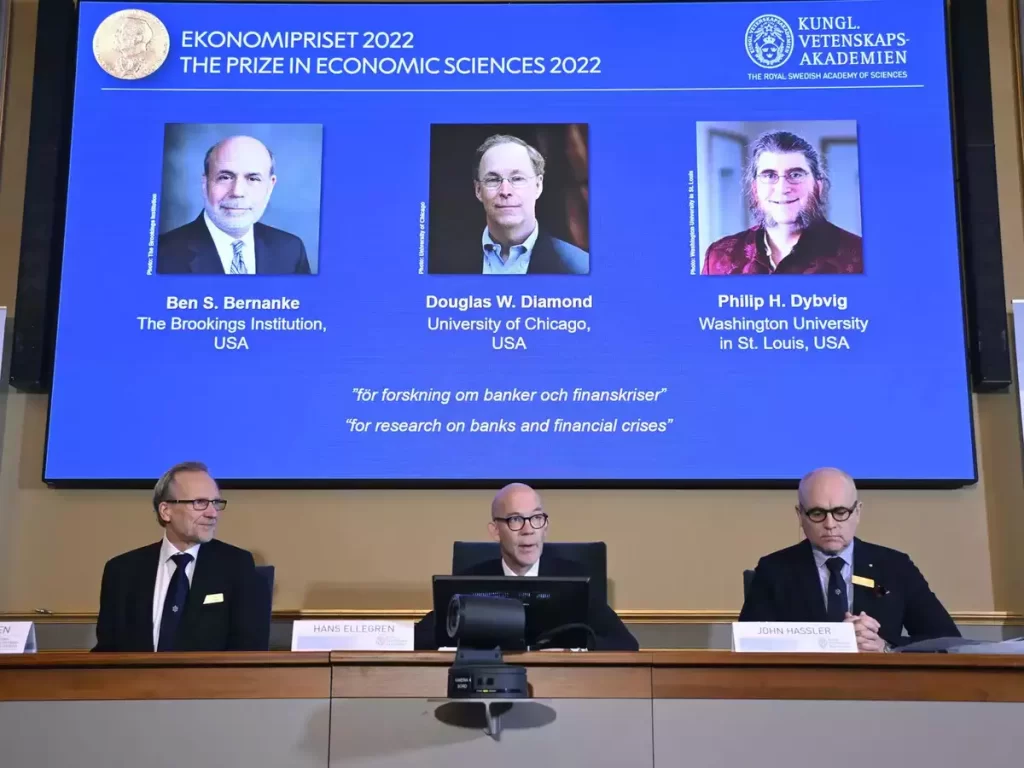 Bernanke shares Nobel for research on banks