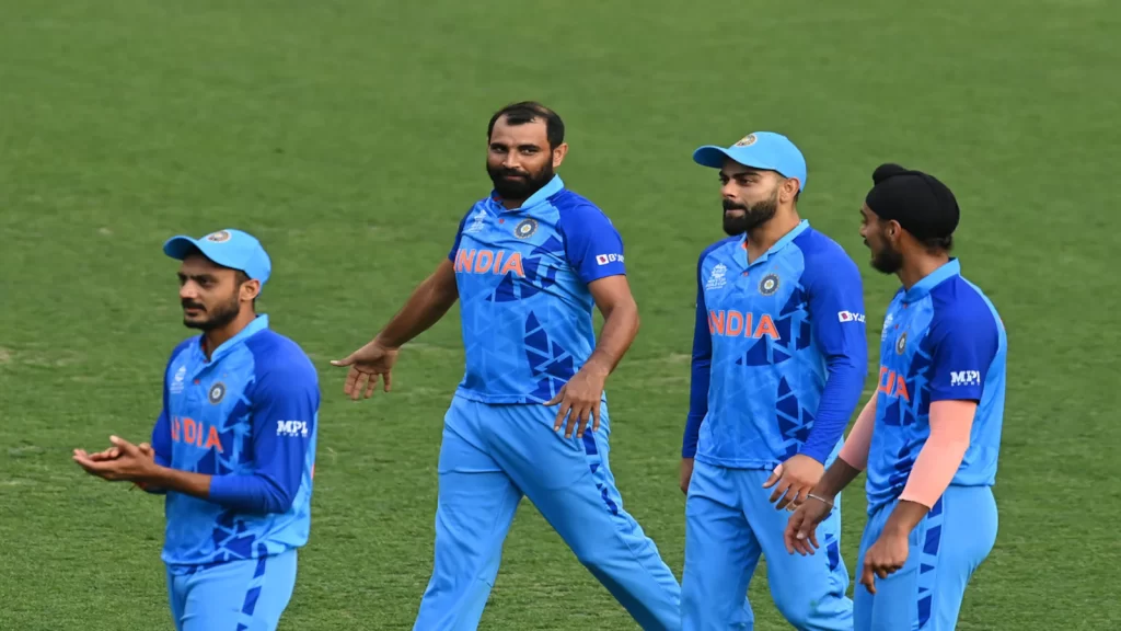 India wins practise game against Aussies