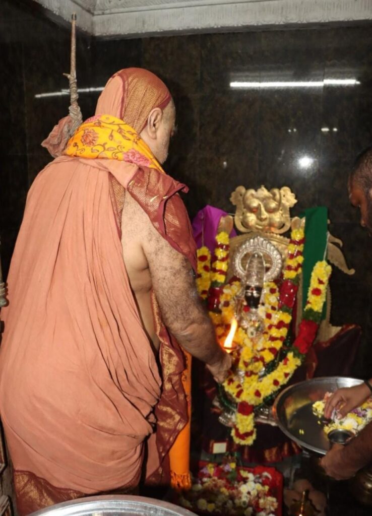 Kanchi seer at Irgavaram village