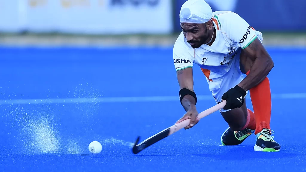 India beat Aus, ends 12-match winless streak