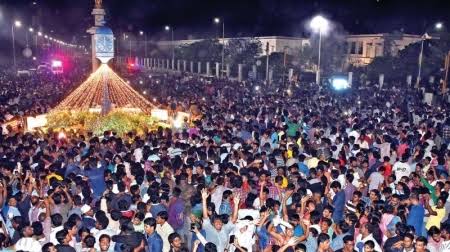 TN welcomes 2023 in style
