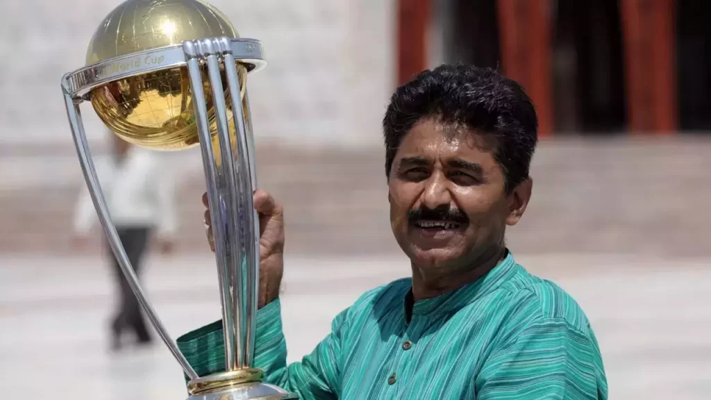 Miandad slams India