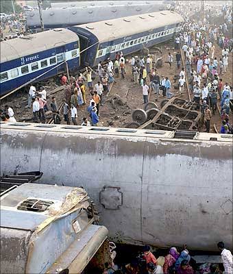 How Odisha train accident happened?