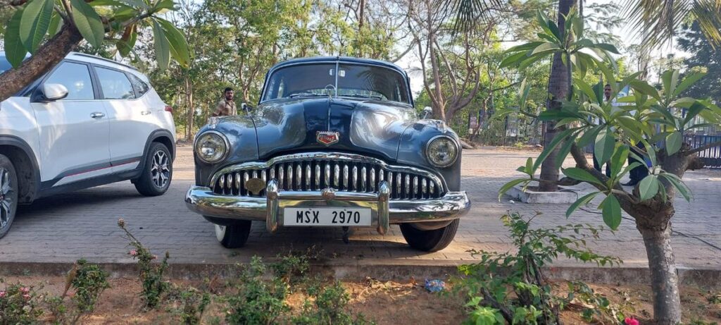HCAI holds vintage car rally in city