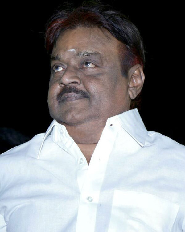Stalin greets Vijayakanth on his birthday