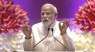 Reduction in LPG prices will provide more comfort to sisters: Modi