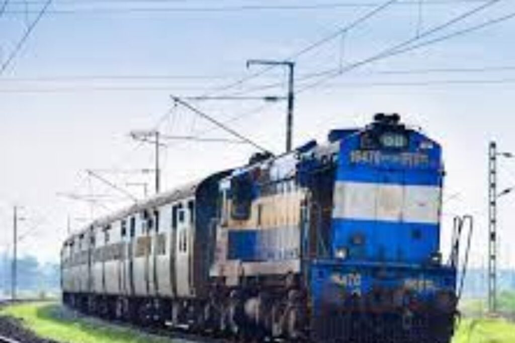 Railway Board announces 4% hike in DA for employees