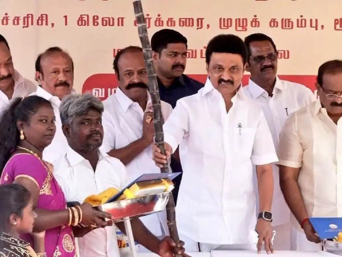 Missing items and substandard products in DMK's Pongal gift package; worms  and insects found - The Commune