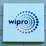 Wipro Q4 net profit falls 7.8% .