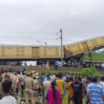 15 dead, 60 injured in train mishap