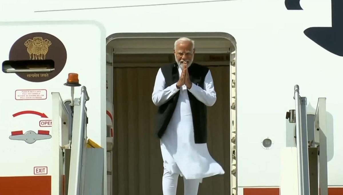Modi extends greetings on Eid-ul-Adha - News Today | First with the news