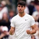 Wimbledon: Carlos Alcaraz sails into next round