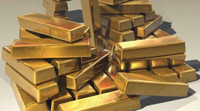Gold price increases by Rs 720 per sovereign